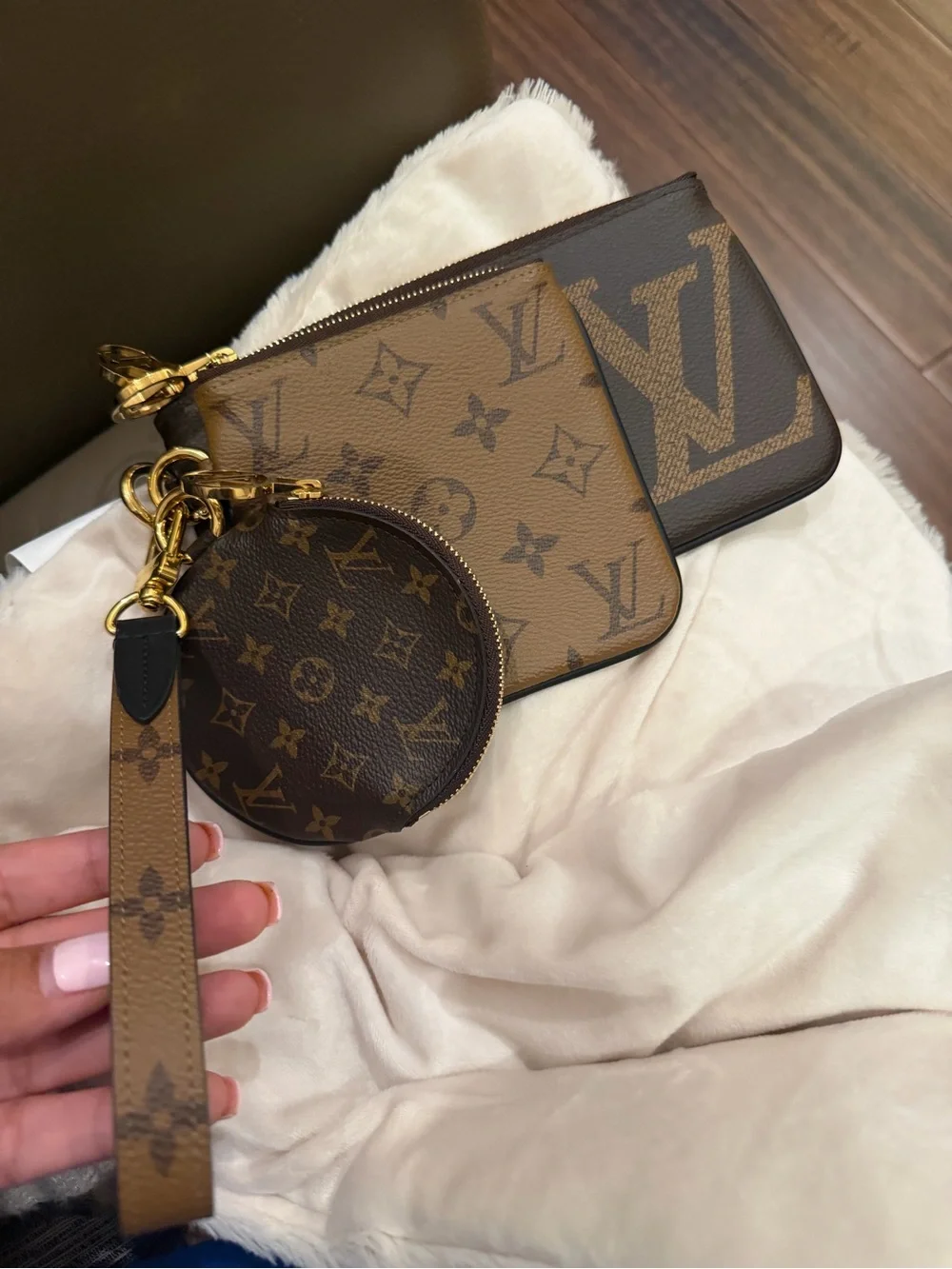 Louis Vuitton Pouch LV Trio Giant Monogram reverse LV wristlet LV wallet